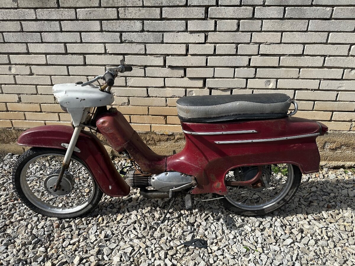 Jawa pionyr