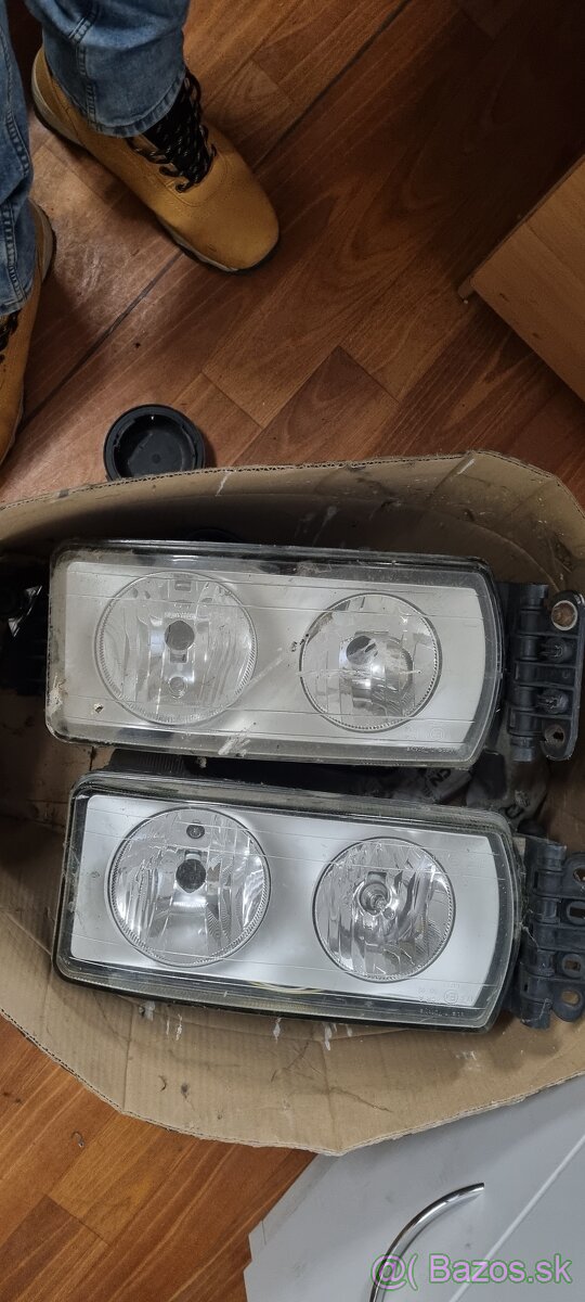 Predám svetlá Iveco Predné