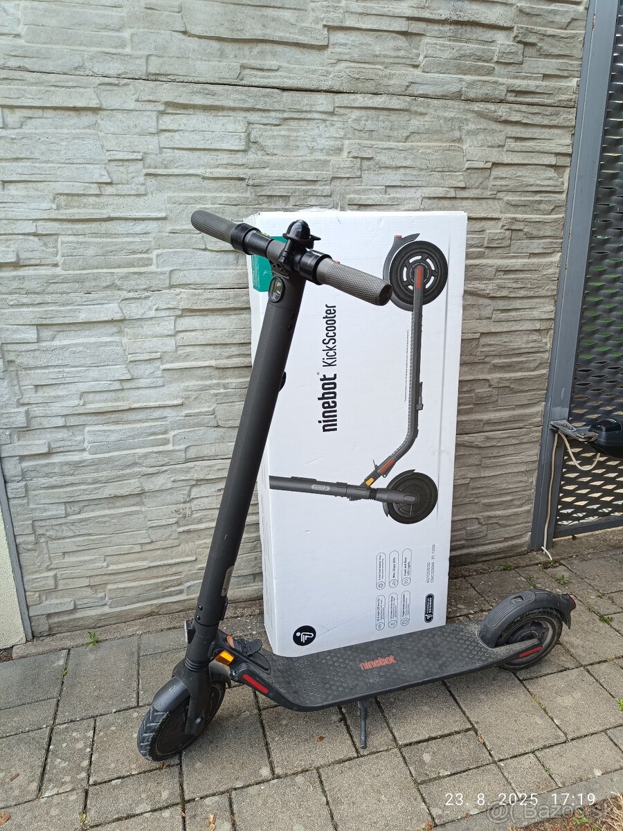 ninebot KickScooter E25E SEGWAY