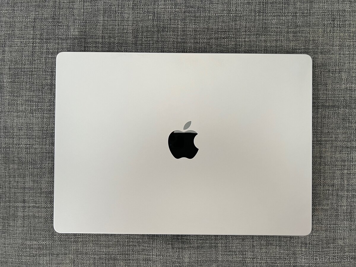 Apple Macbook Pro M2 14” 16gb ram 512GB disk