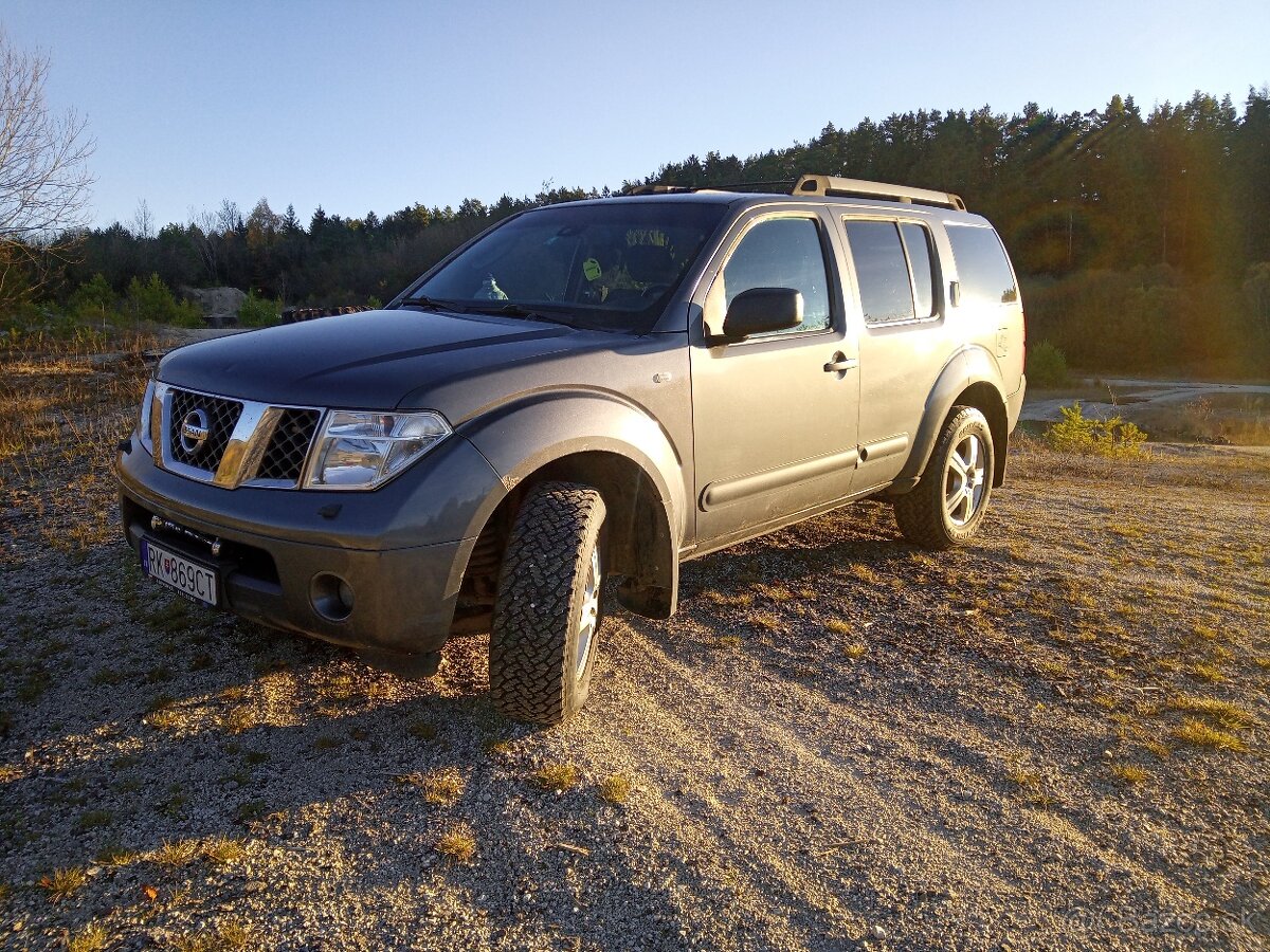 Nissan Pathfinder r51 2.5