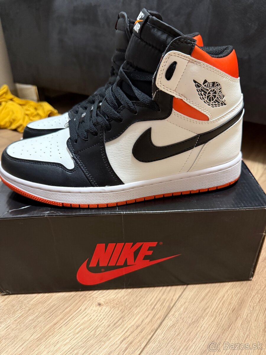Jordan 1 high orange