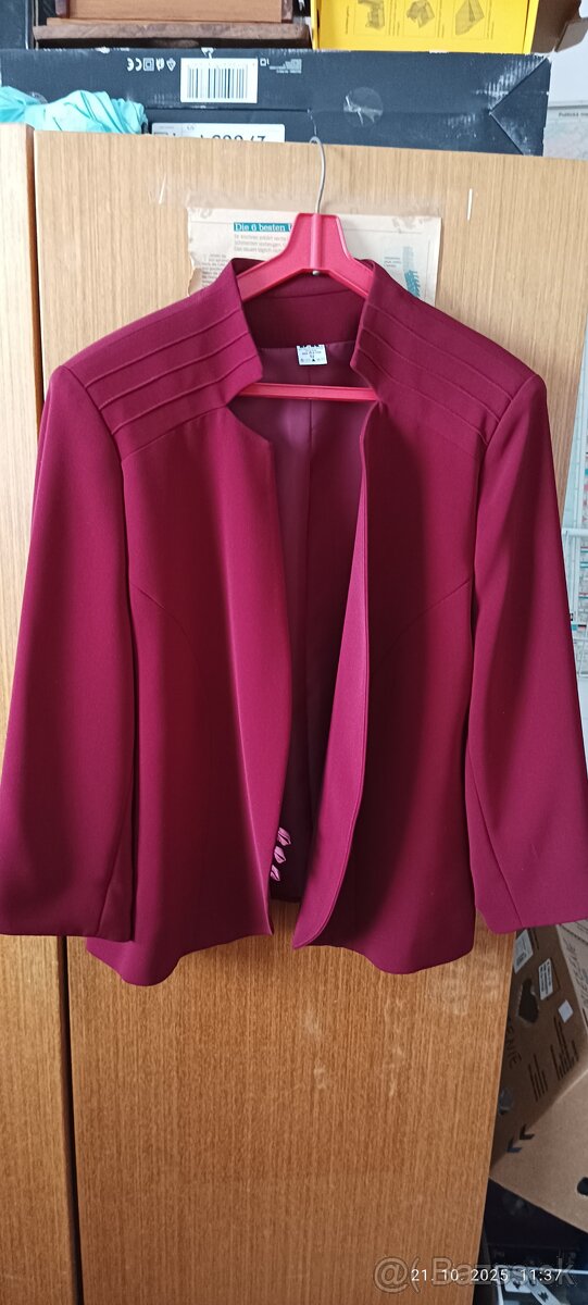 Dámske sako, veľkosť 52