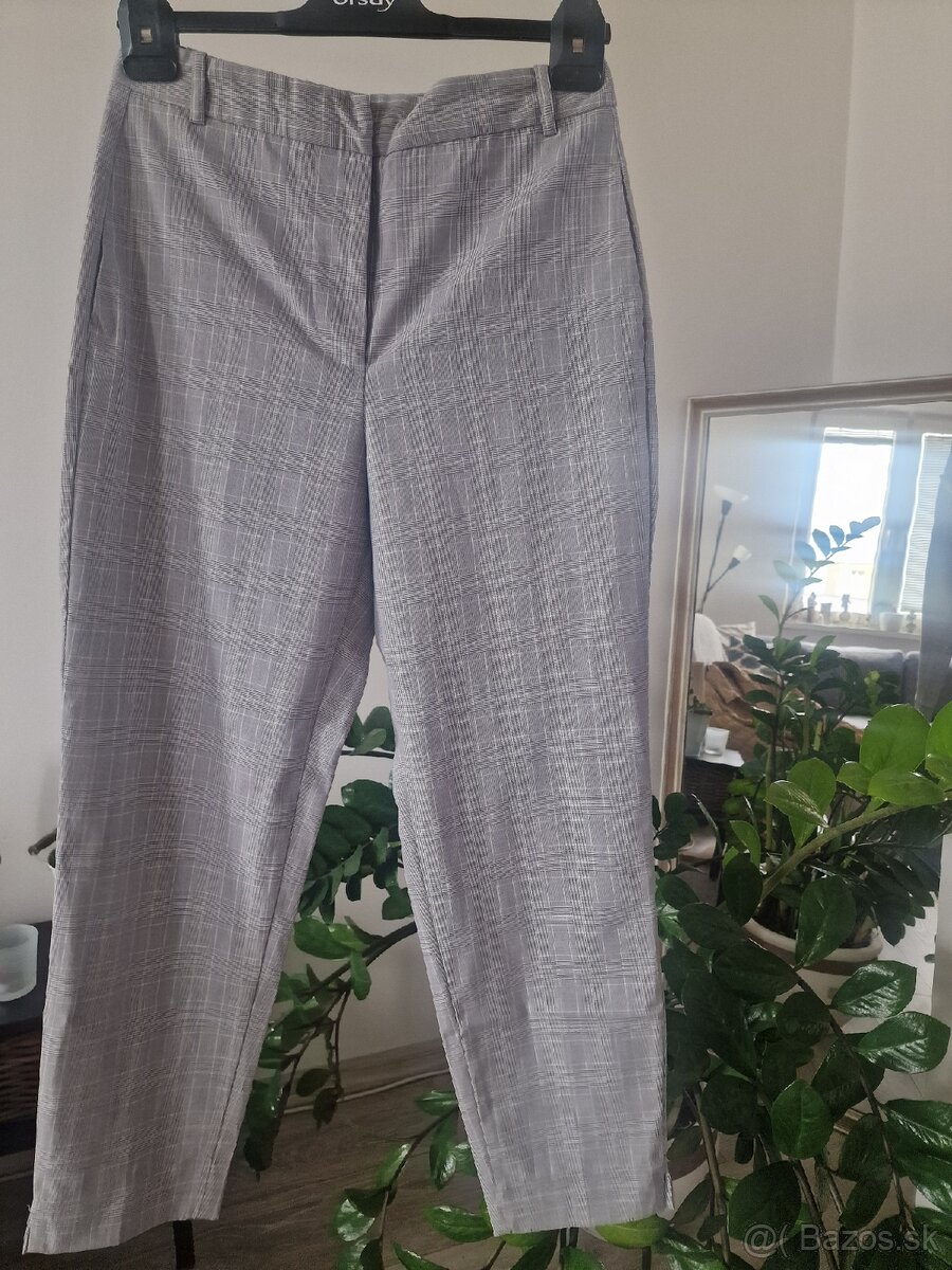 Dámske nohavice zn. Zara Basic