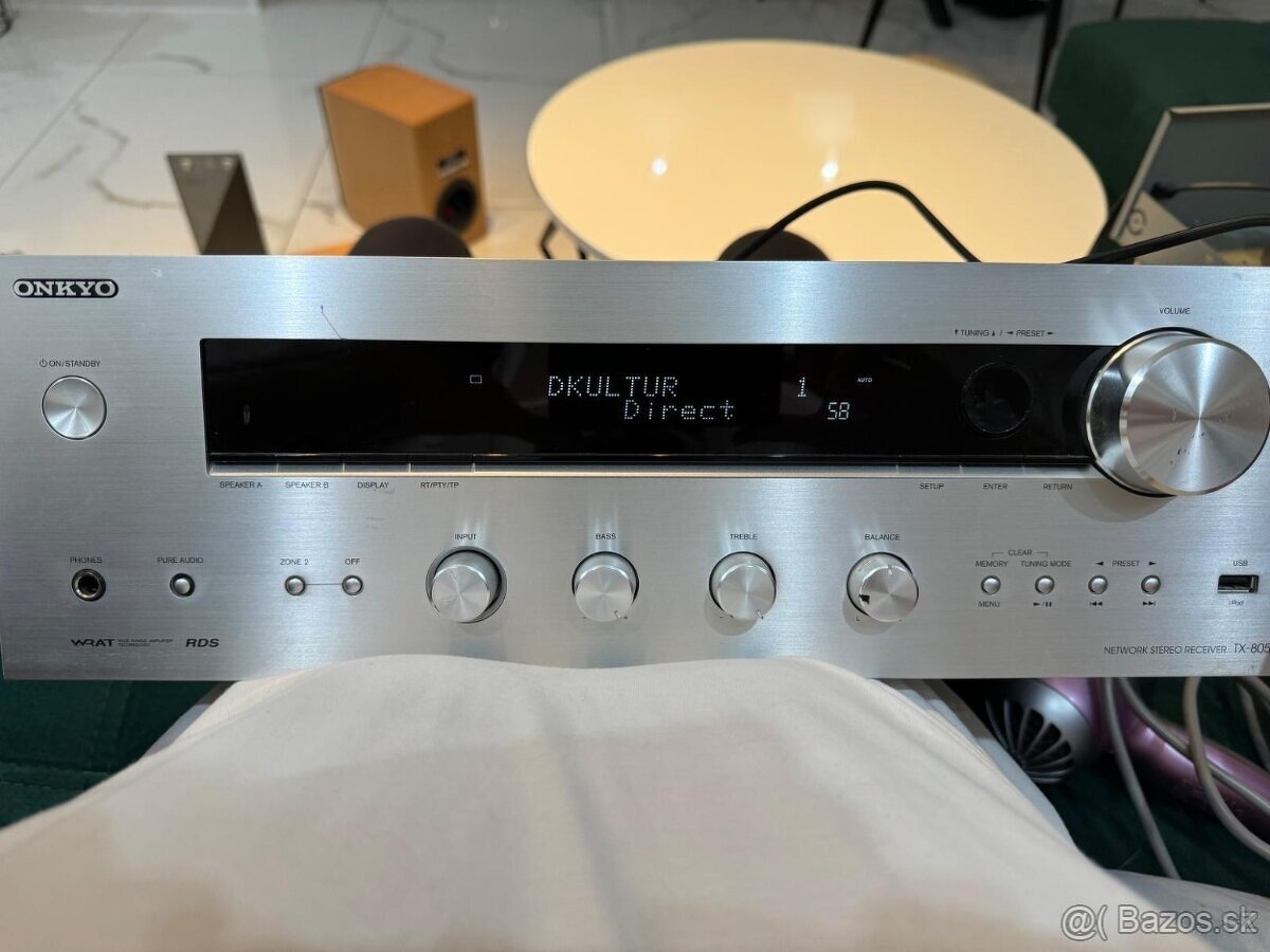 Receiver ONKYO TX- 8050