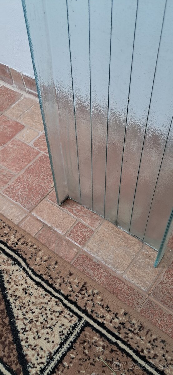 Stavebné sklo (profilit)