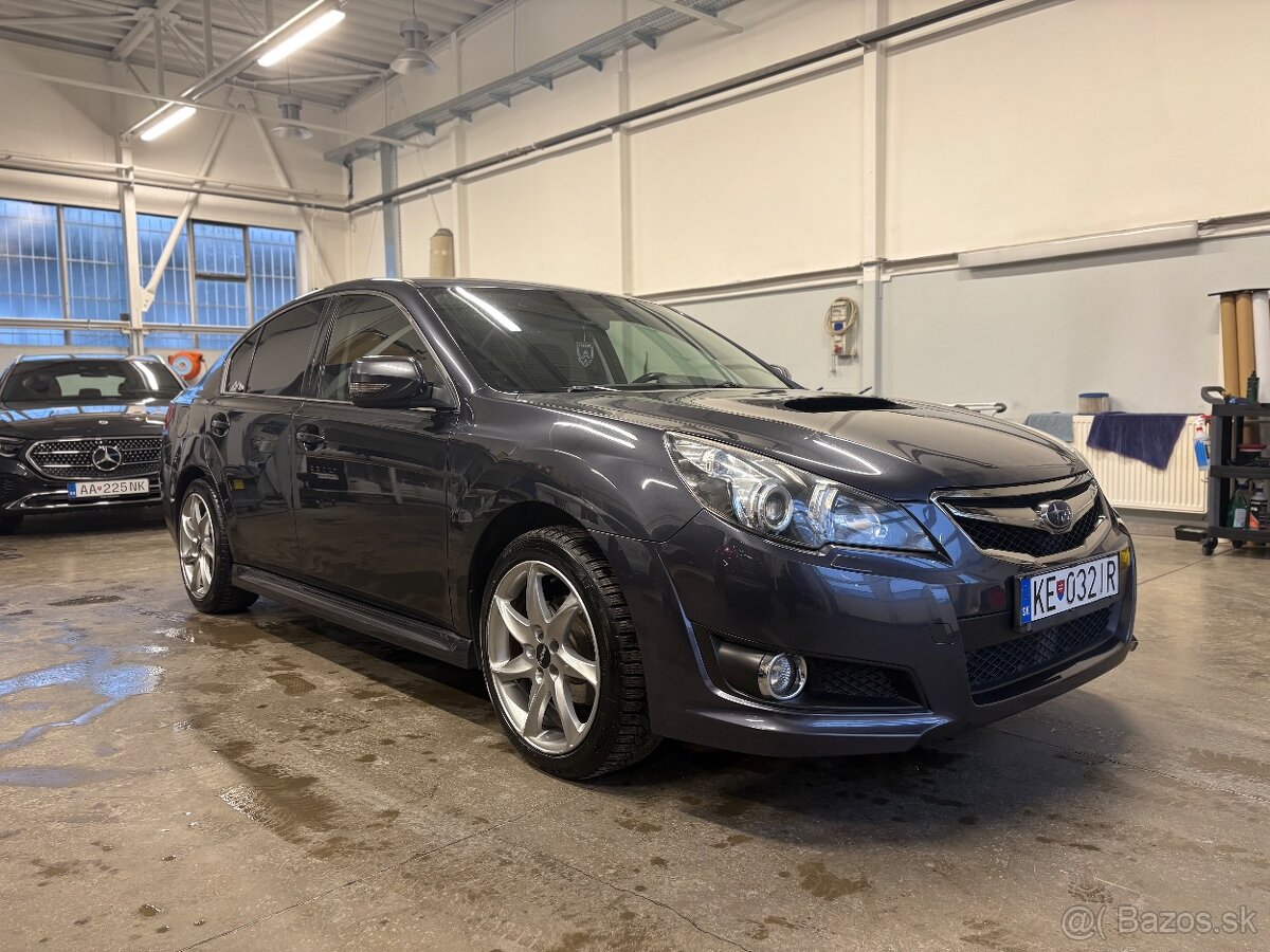 Subaru legacy Predám vymením
