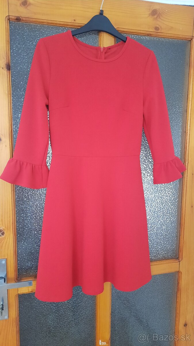 Červené šaty (veľkosť XS)