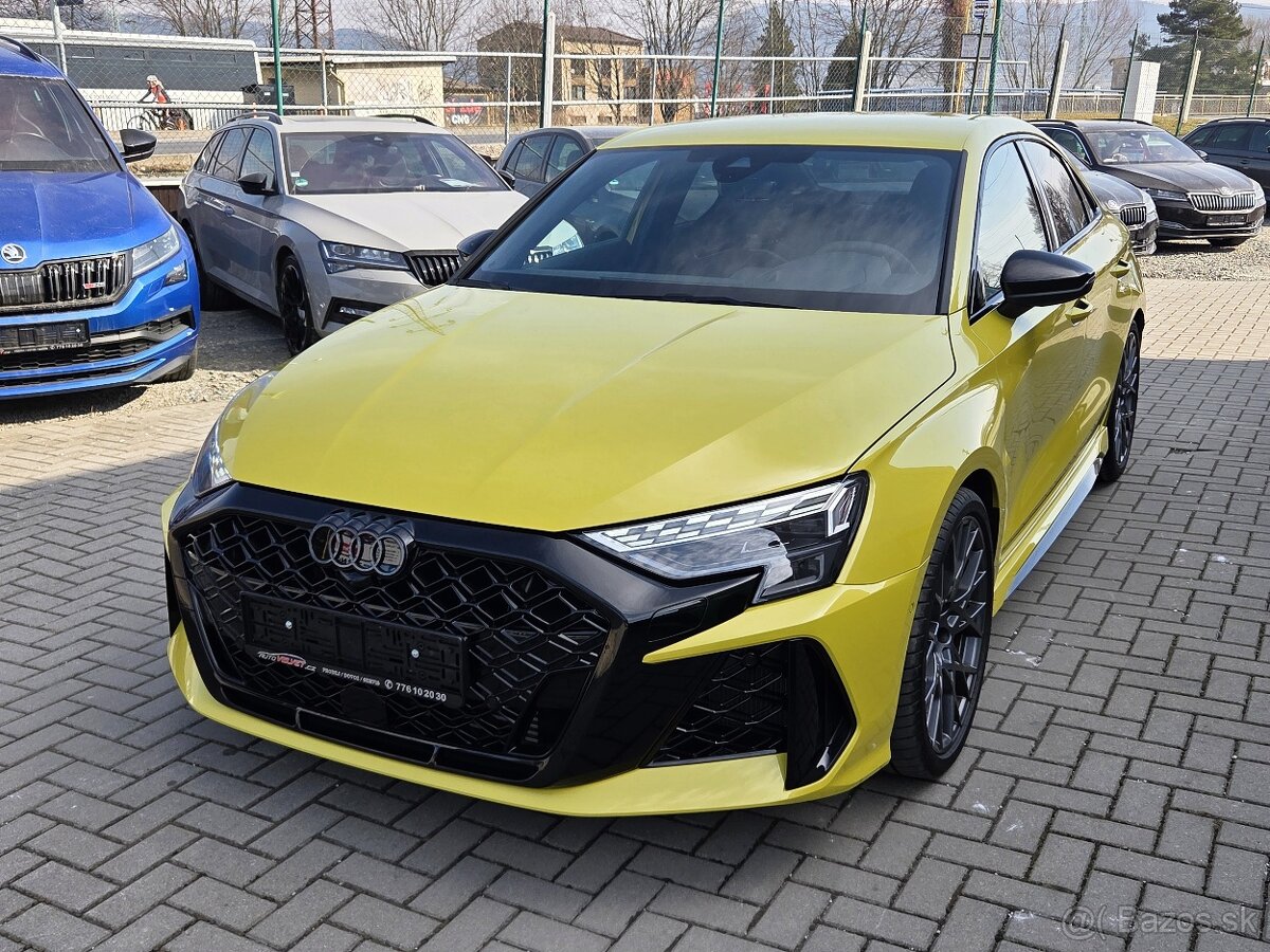 Audi RS3 FACELIFT MATRIX SONOS HUD KAMERA ZÁRUKA MY 2025