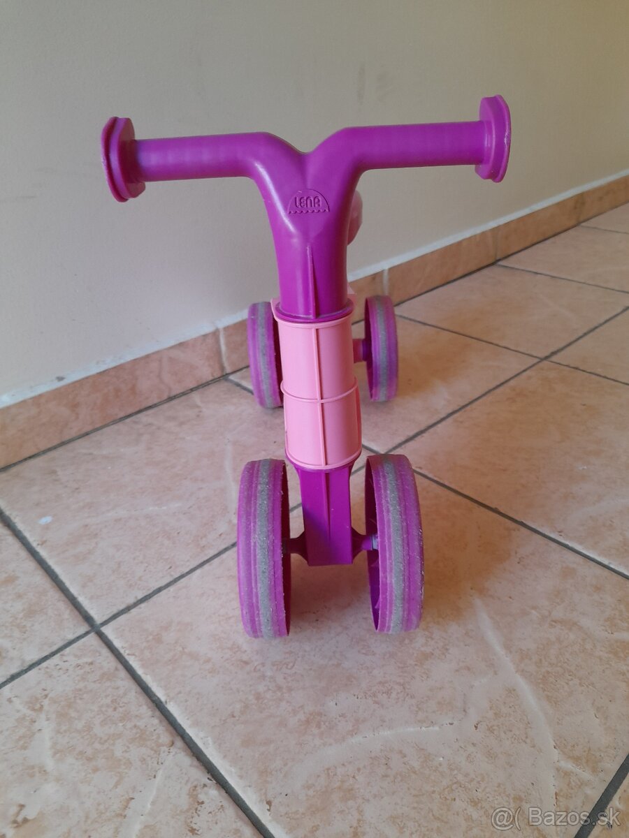 Odrazadlo pre dievčatko