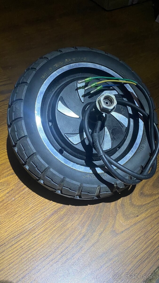 Predám nový (nepoužitý) motor na e-kolobežku