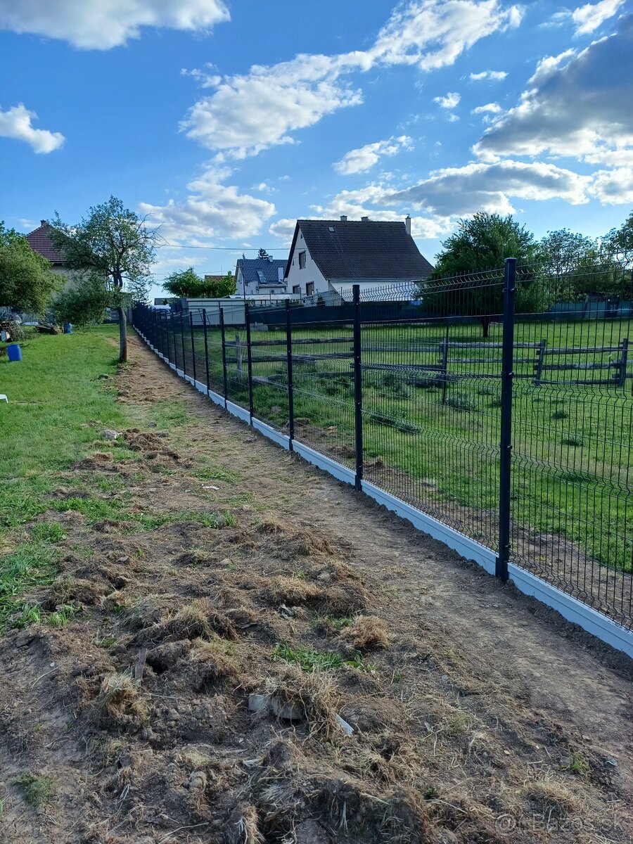 Nový plot- montáž plotov