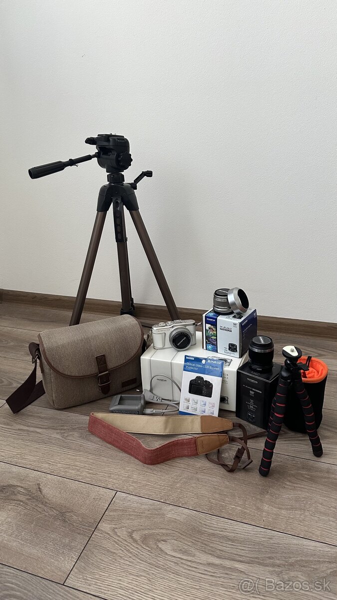 OLYMPUS PEN E-PL 9 + vybavenie