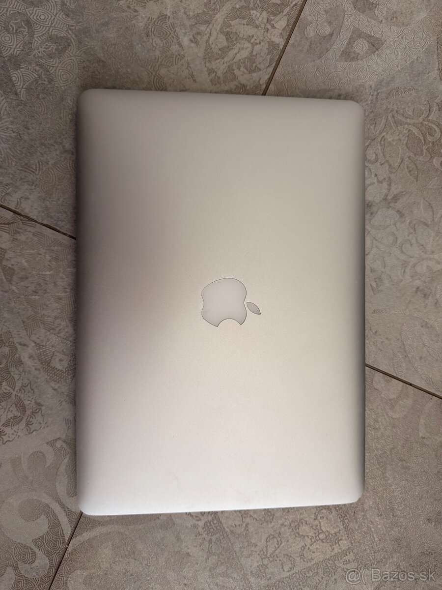 MacBook Air 13