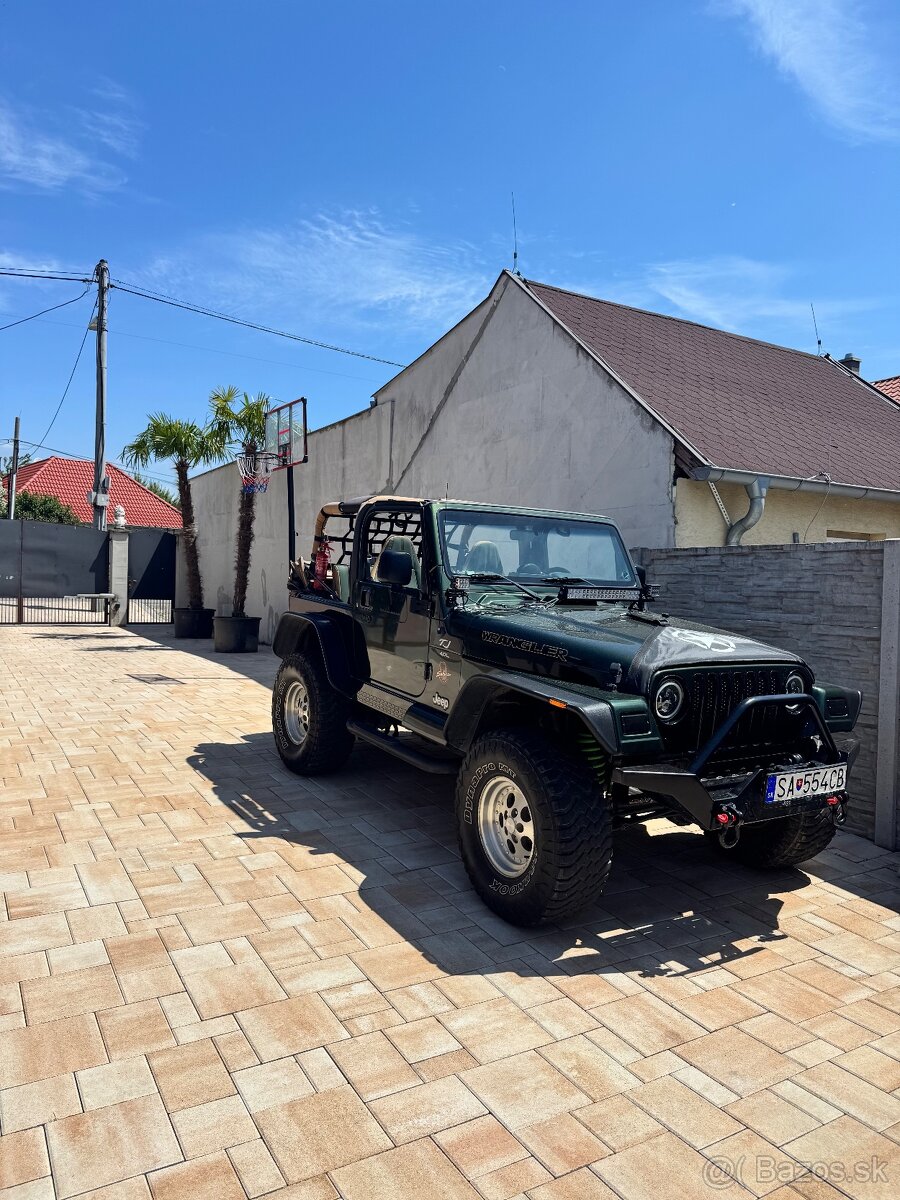 JEEP Wrangler TJ 4.0 SAHARA