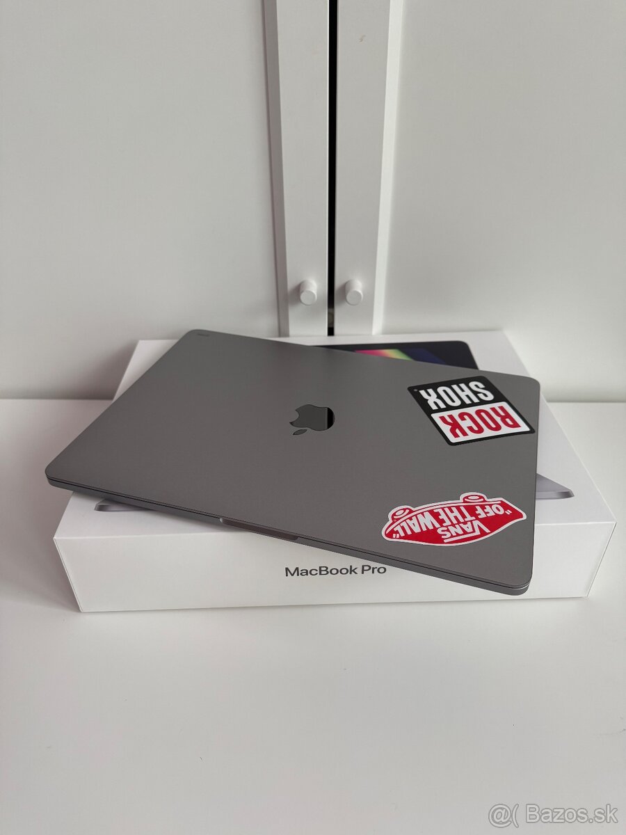 Macbook Pro M1/Touch Bar/512GB