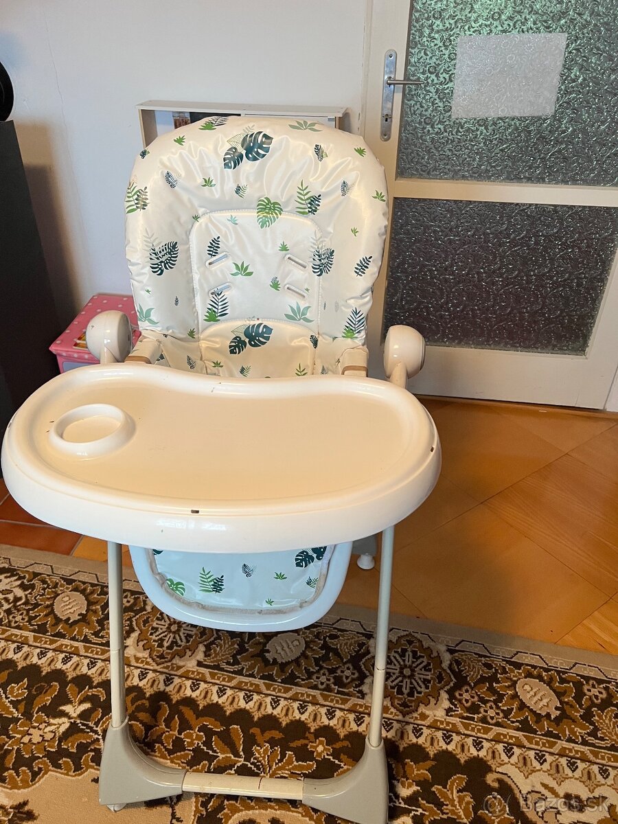 Detska jedalenska stolicka