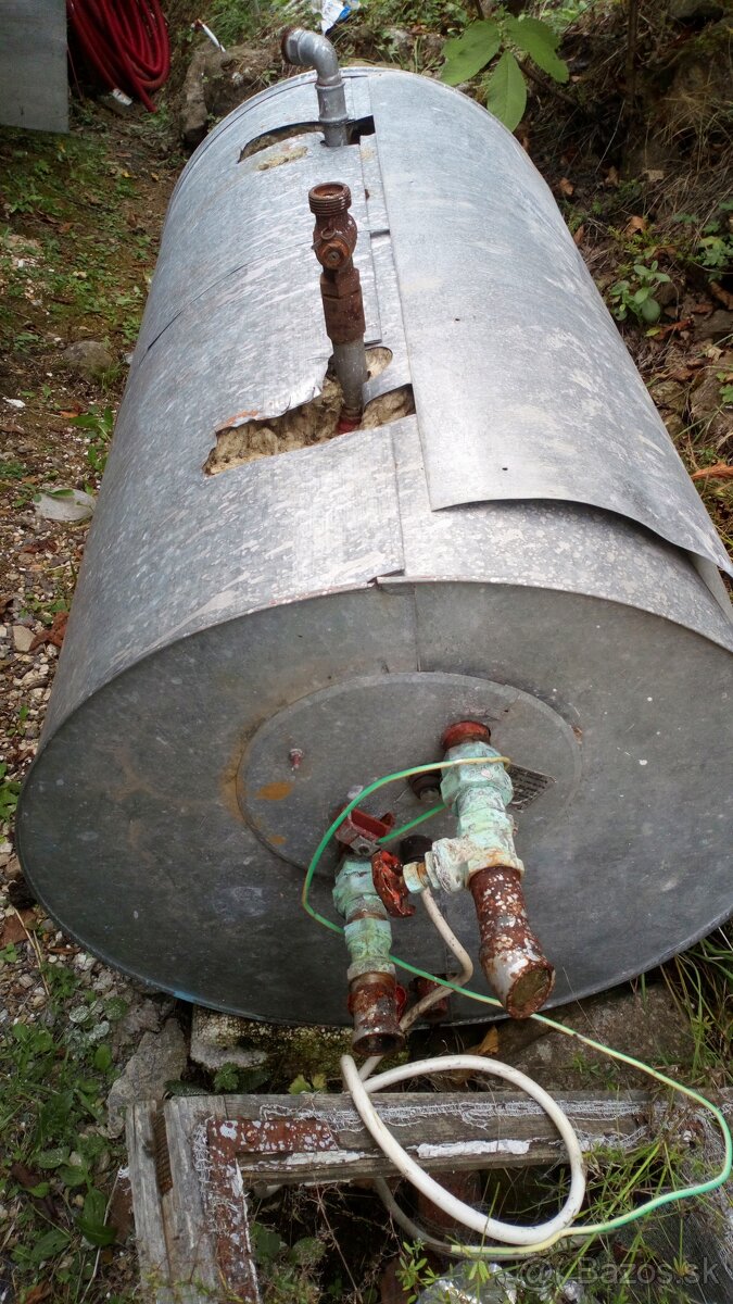 BOJLER 200 L OBOJŽIVELNÍK