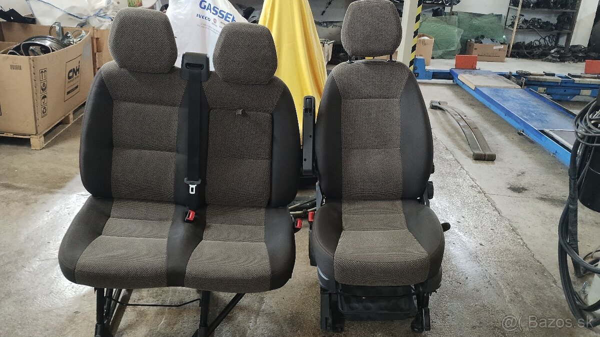 Sedadlá Peugeot Boxer r.v.2021