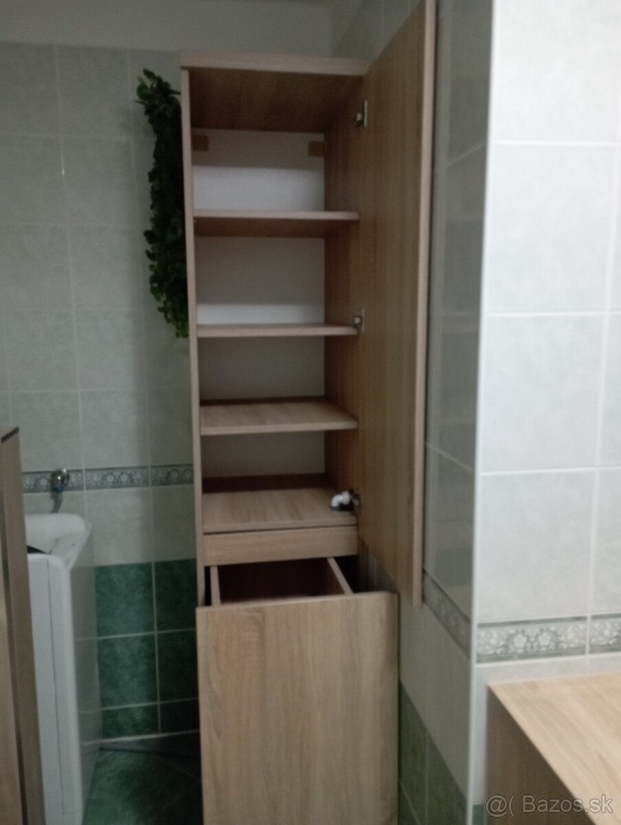 Kúpeľňový nábytok