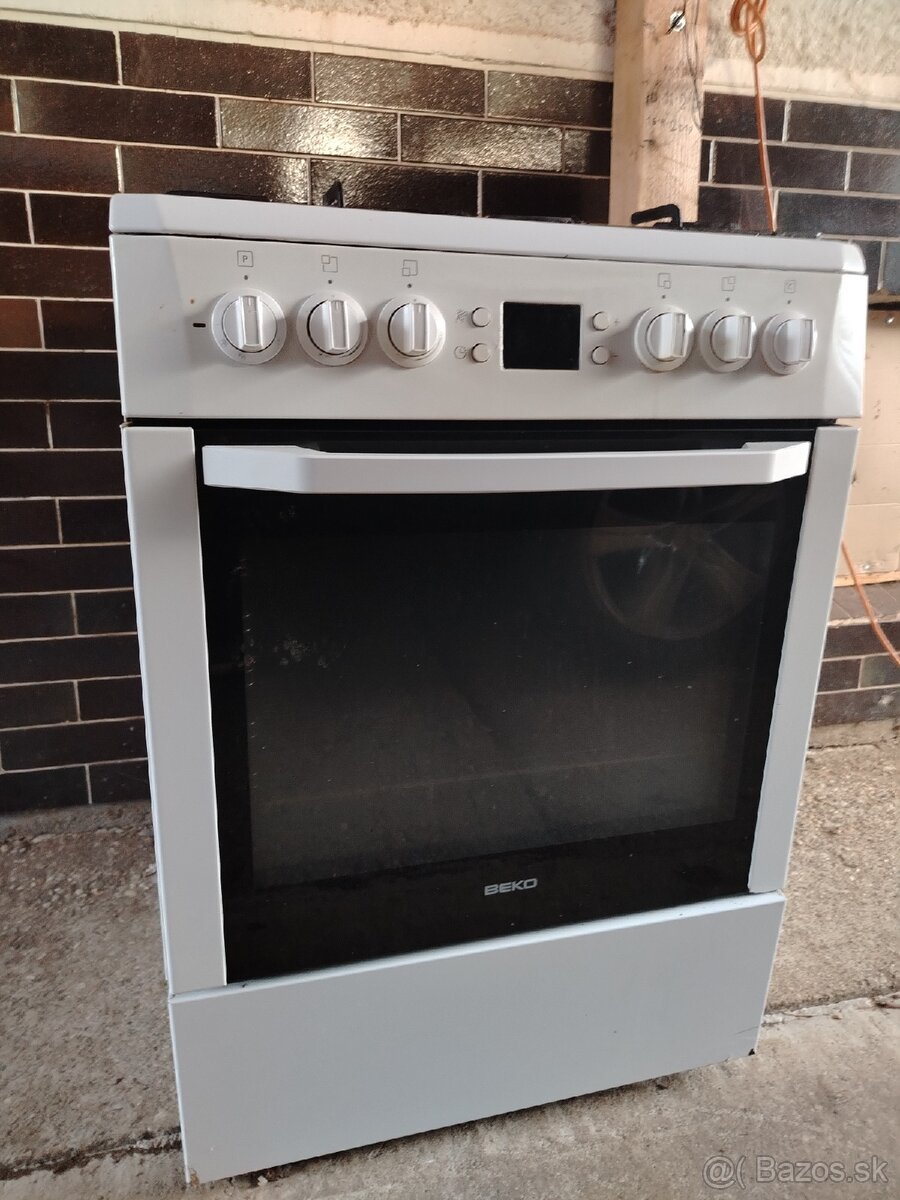 Kombinovaný sporák