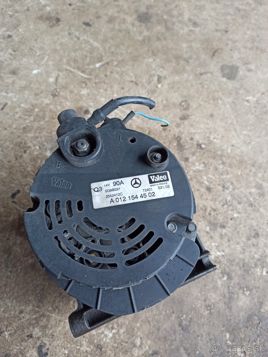 Predám plne funkčný alternátor na Mercedes A