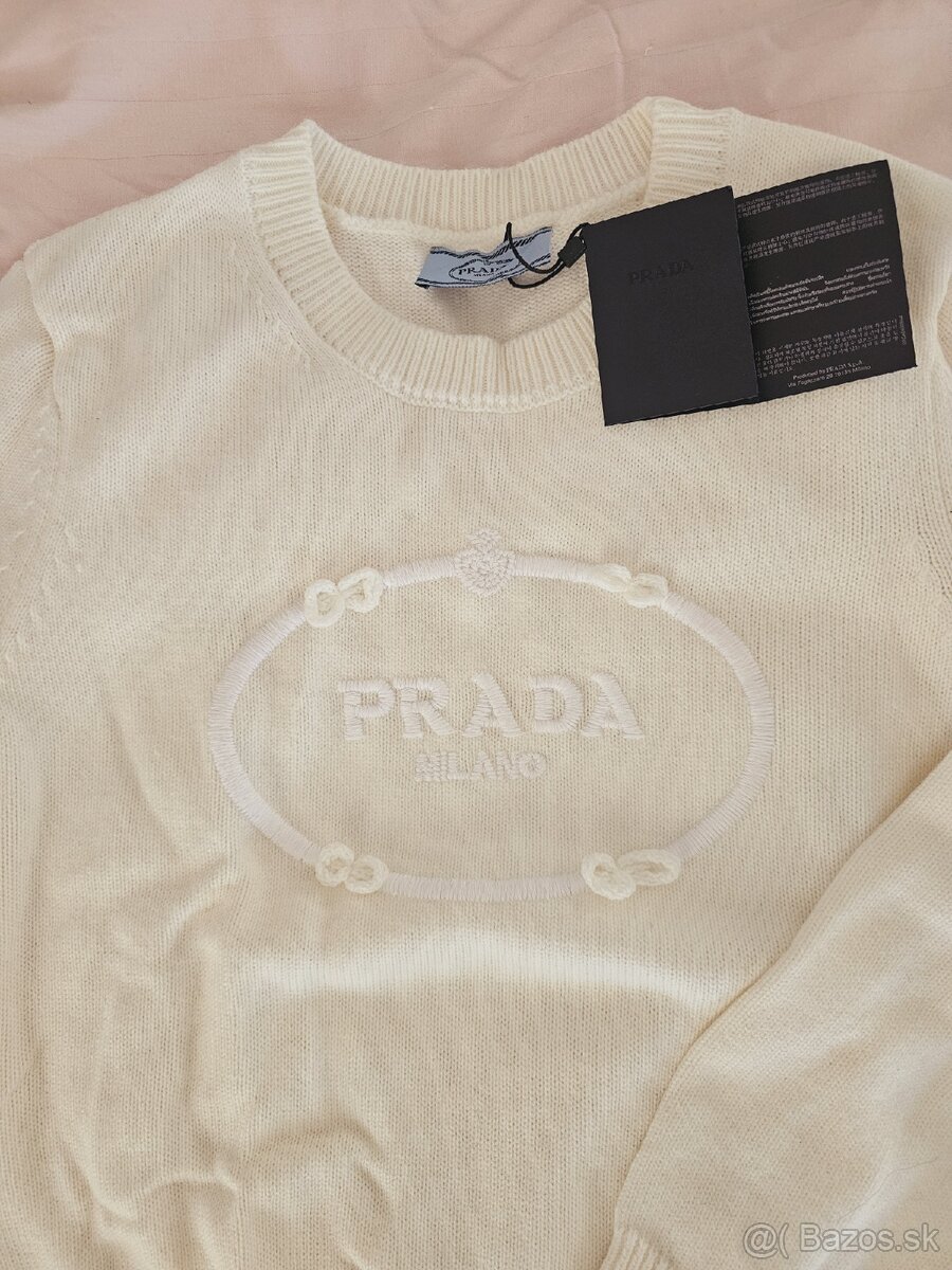 Sveter Prada