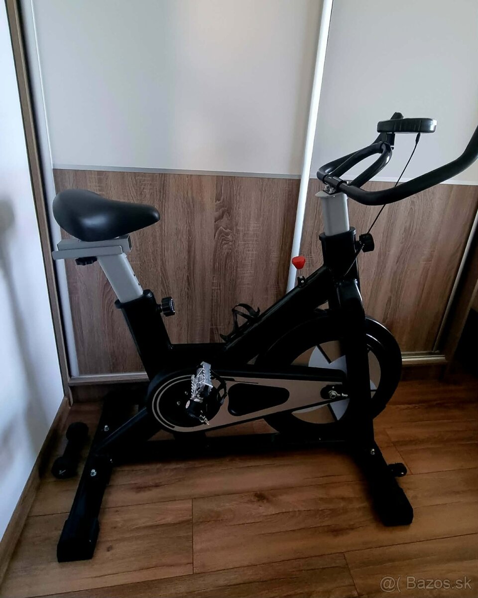 Spiningový bicykel