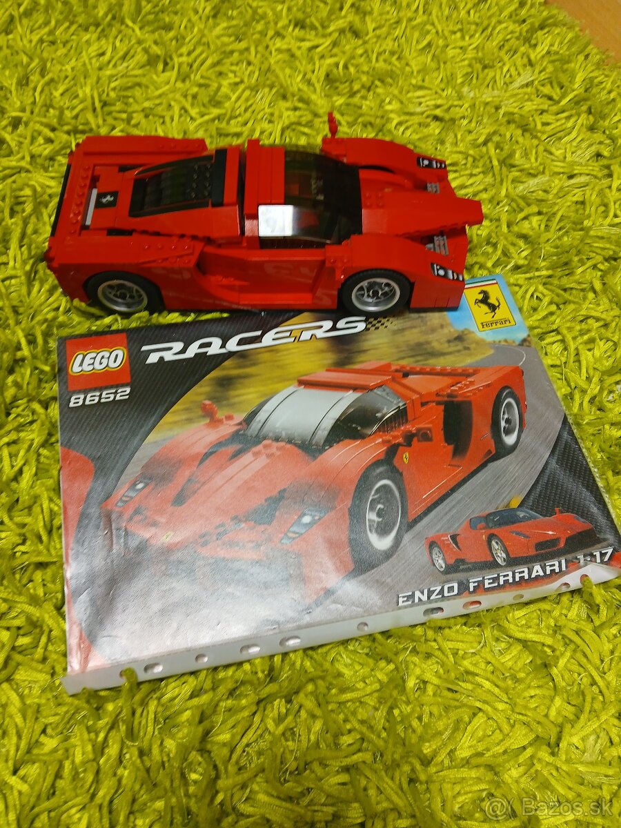 LEGO Enzo Ferrari, model 8652