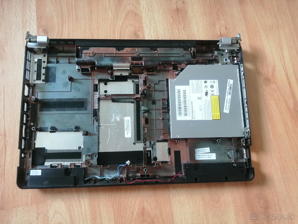 Lenovo ThinkPad Edge E520 /1143-37G
