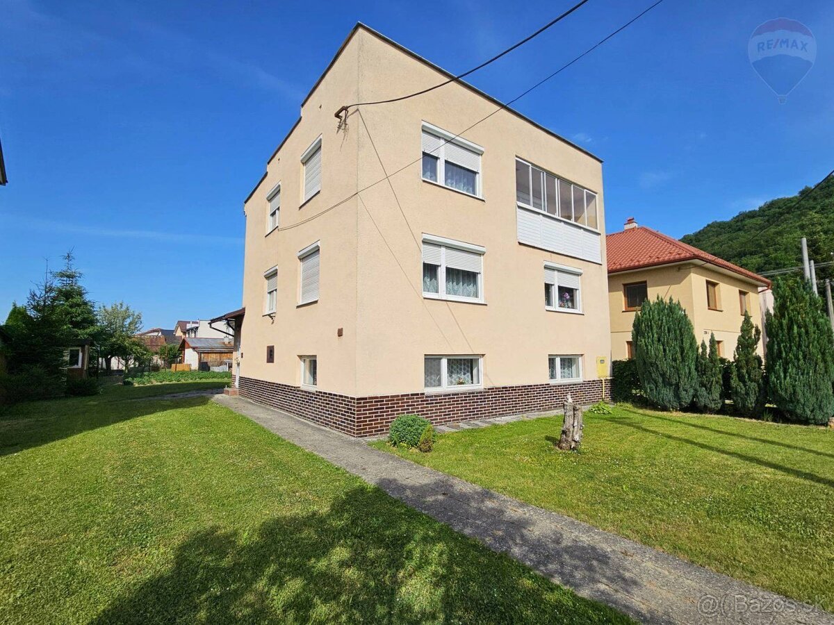 REZERVOVANÝ Rodinný dom na ulici Švermovej v Snine.