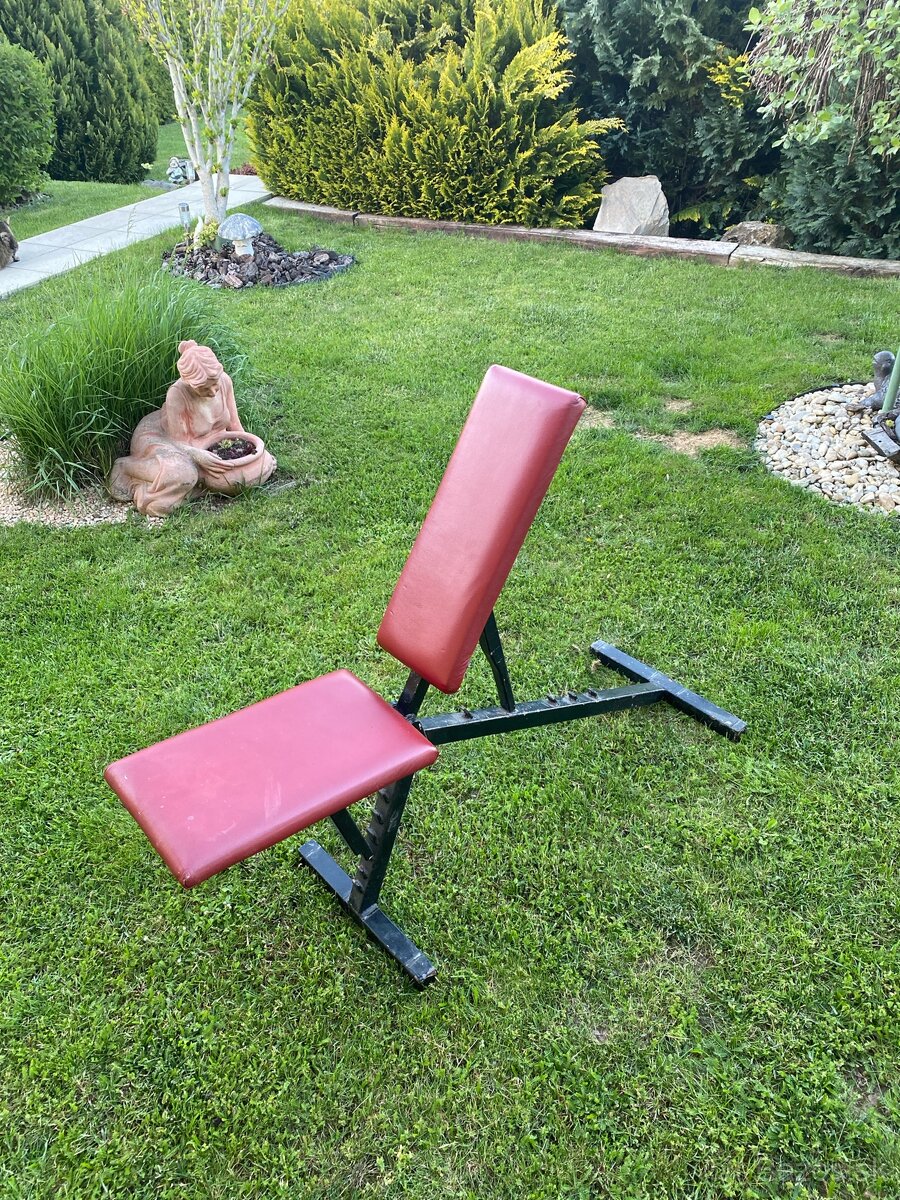 Lavička na cvičenie