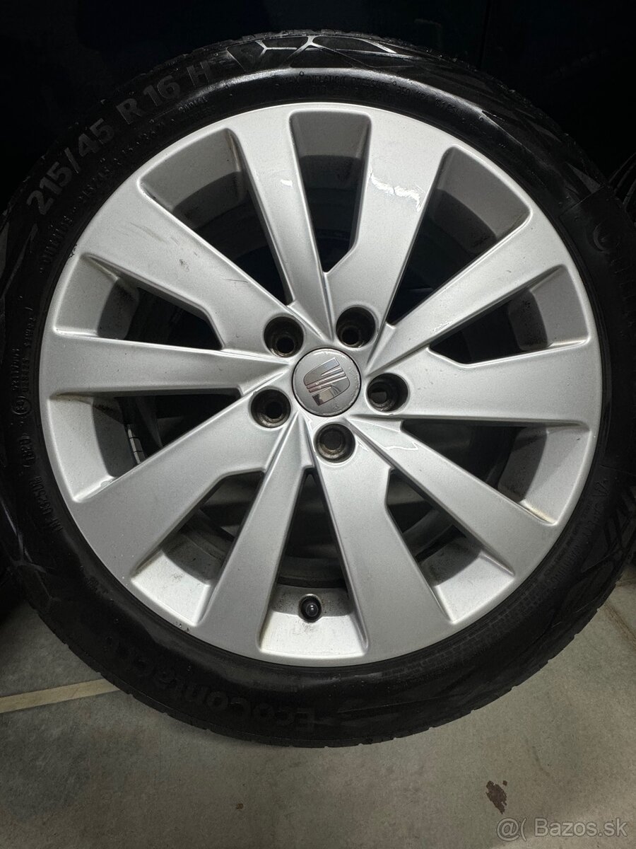 Letne pneu komplety 215/45 R16 continental