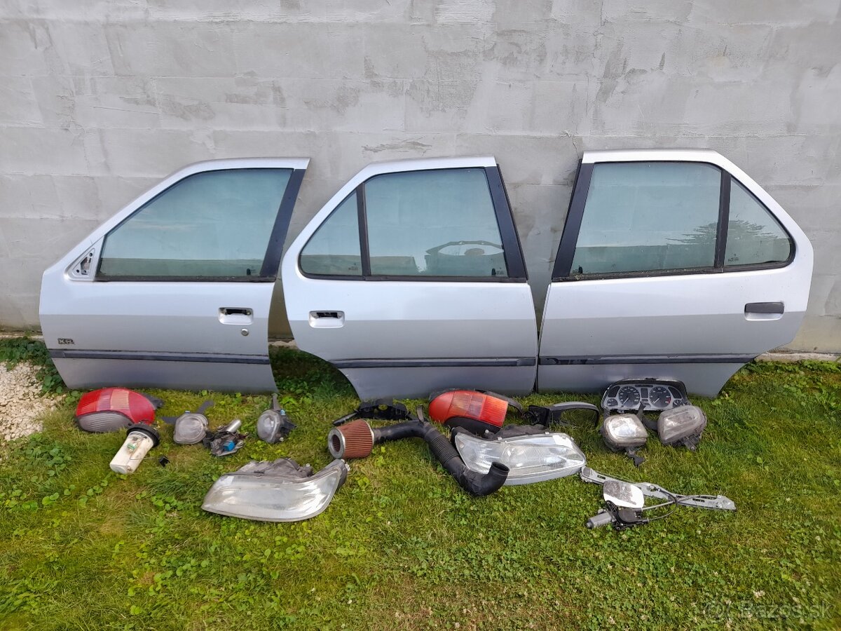 Predám diely na Peugeot 306
