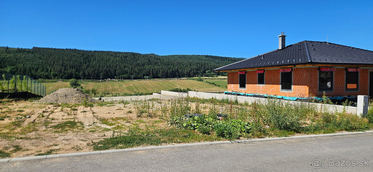 Pozemok so stavebnym povolenim - Platnosť 2028