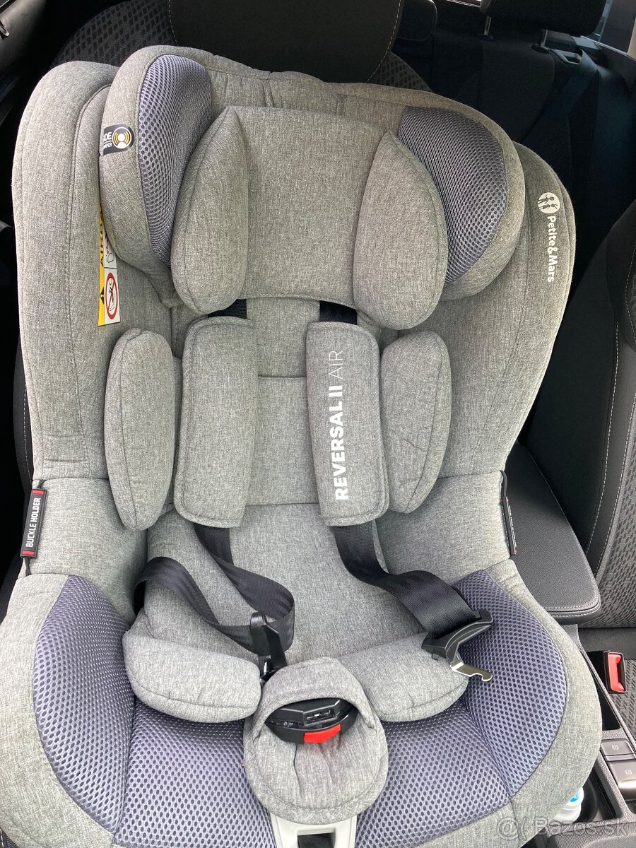 Autosedačka PETITE&MARS Reversal II Isofix Grey