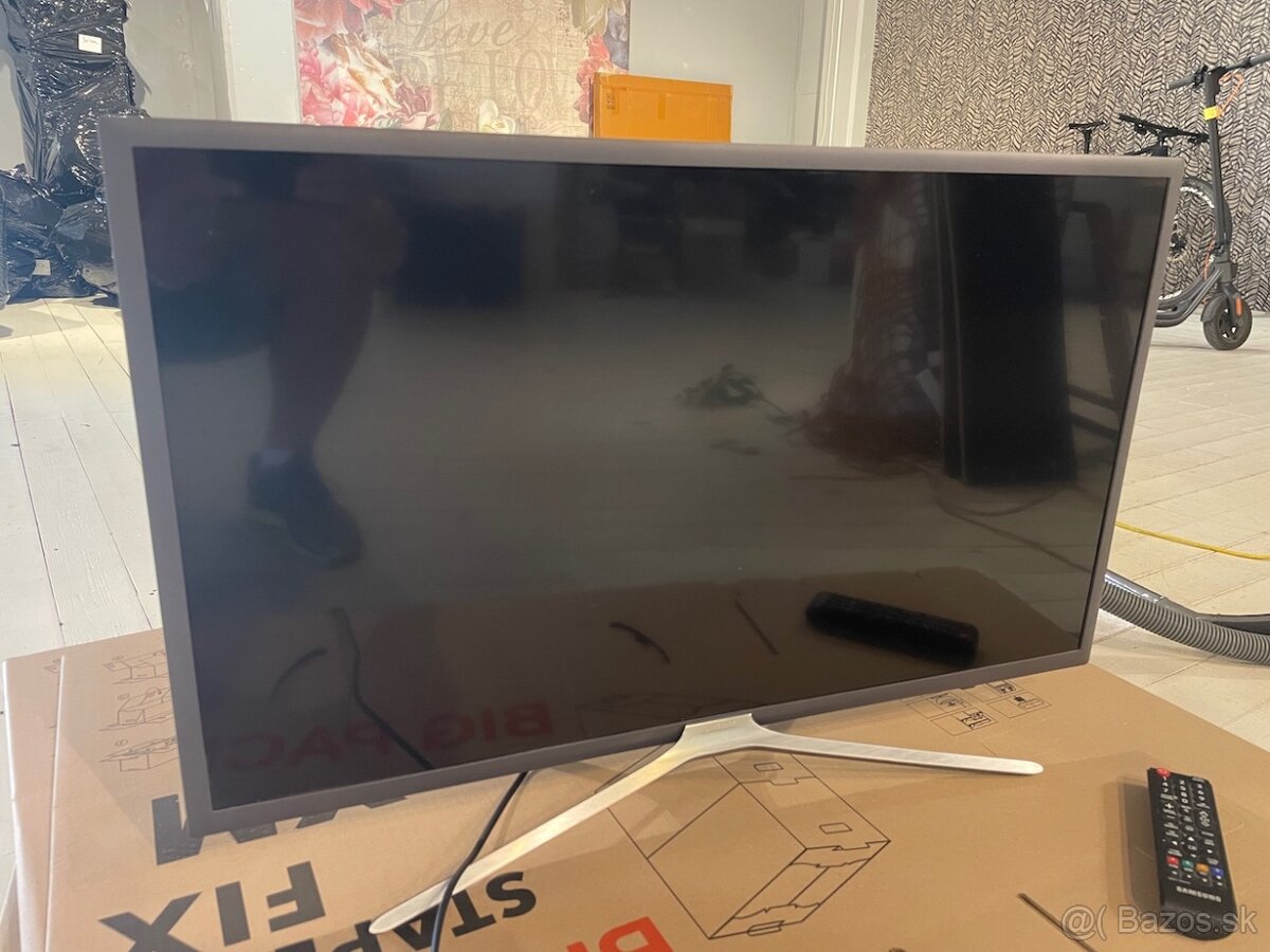 Predám 32' Samsung TV/monitor Full HD 1920 × 1080