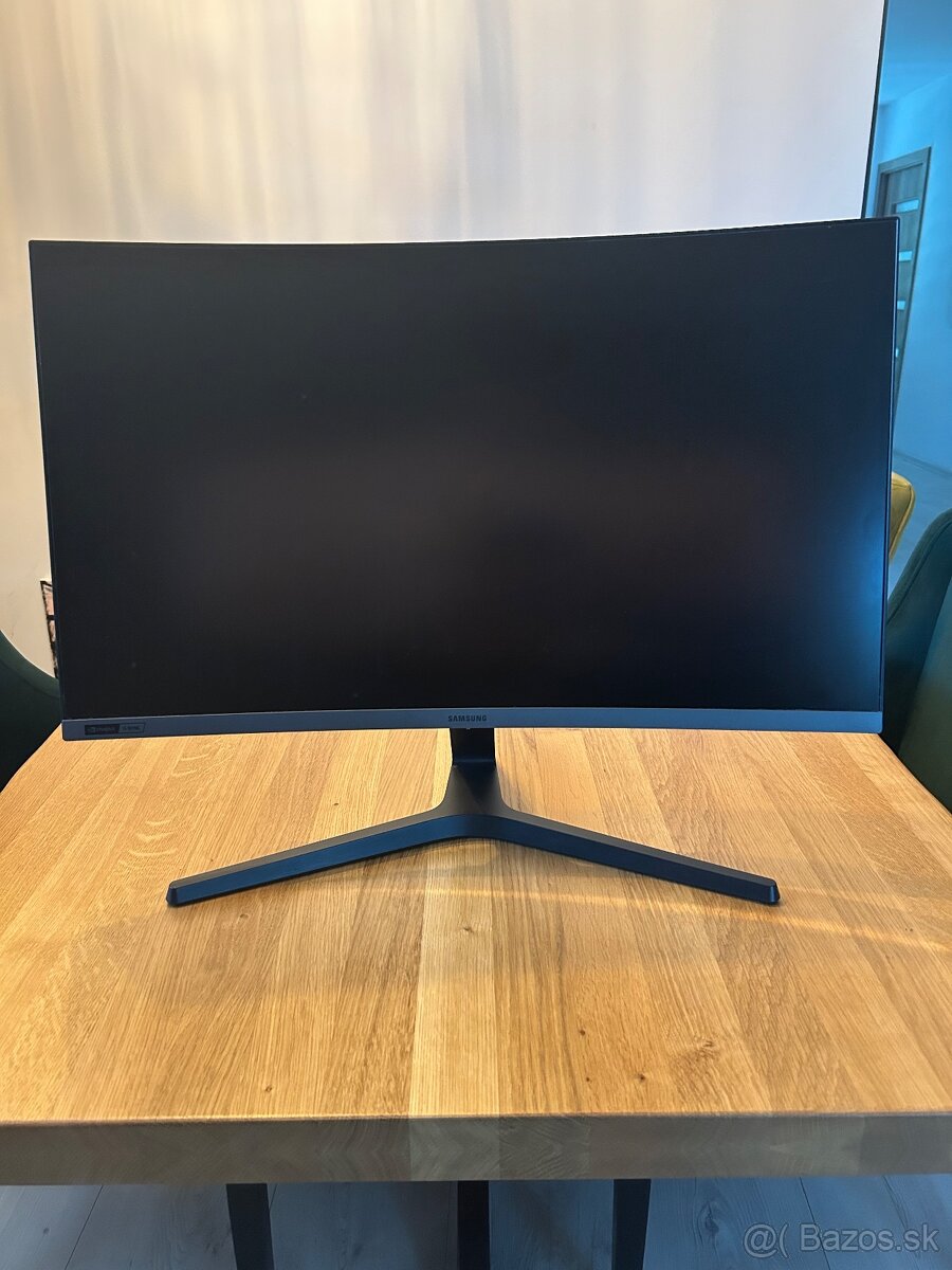 SAMSUNG 27'' 240HZ ZAOBLENY