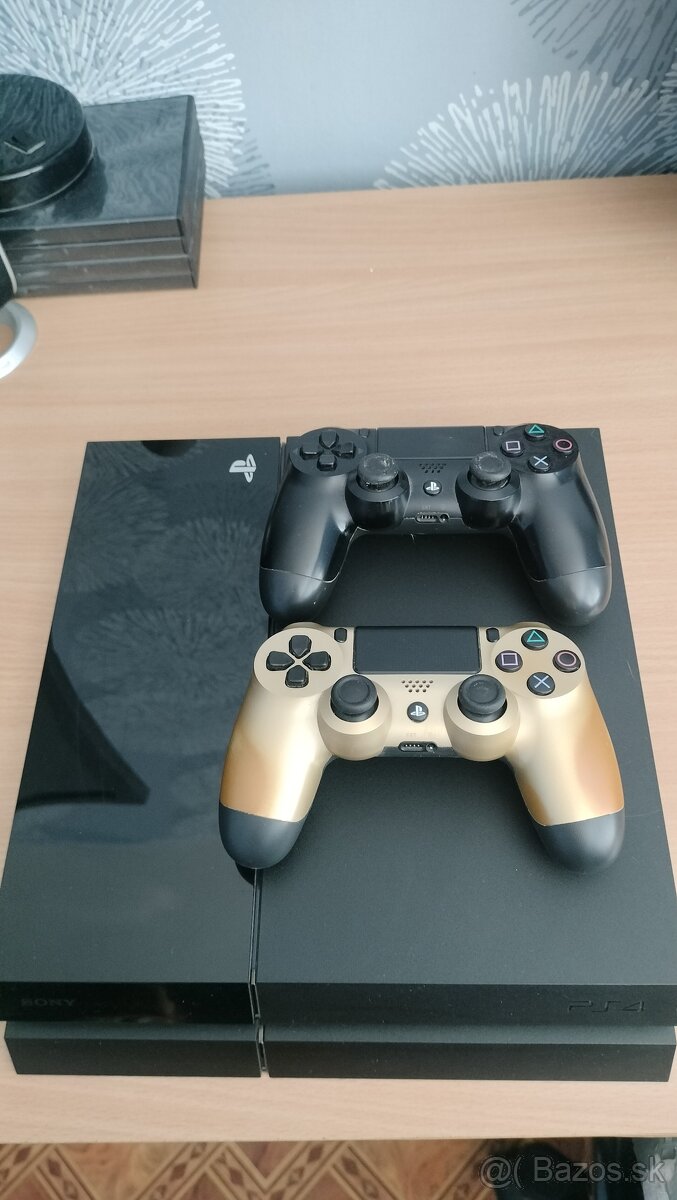 Predám 100% funkčnú,nepoškodenú základnu Playstation 4