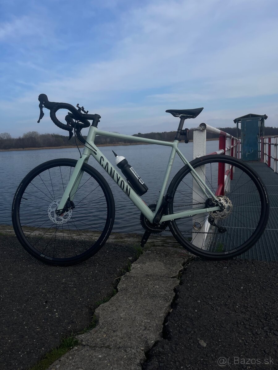 Canyon Endurace 7 RAW + nášľapné pedále na tretry