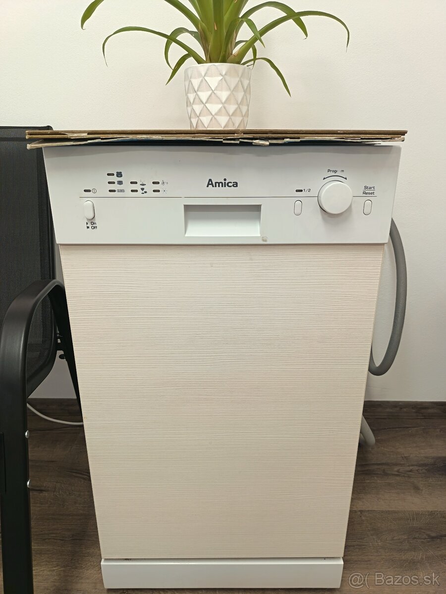 Umývačka riadu 45 vstavaná