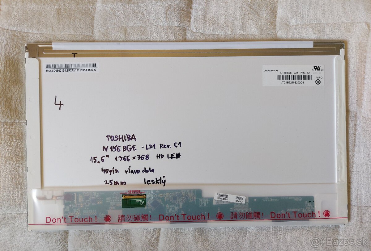 Predám LED display 15,6“ N156BGE-L21, 40 pin vľavo
