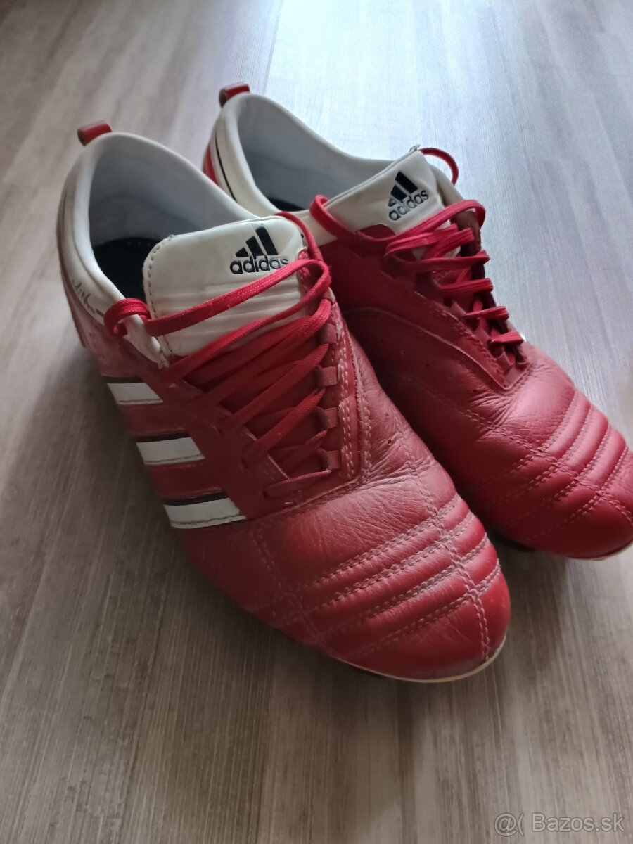 Kopačky ADIDAS veľ.40