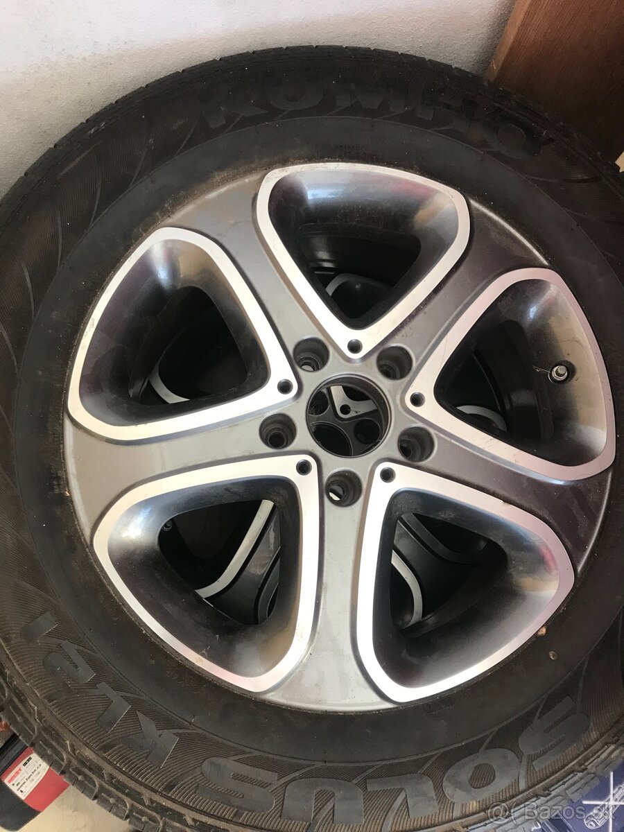 Predám 2x kolesa Mercedes G