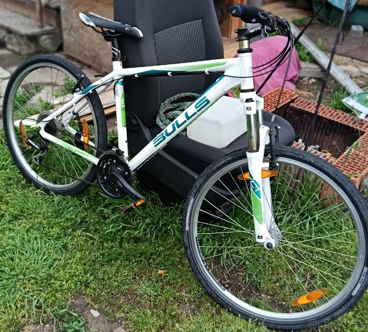 Predám horský bicykel BULLS +grátis nový predstavec
