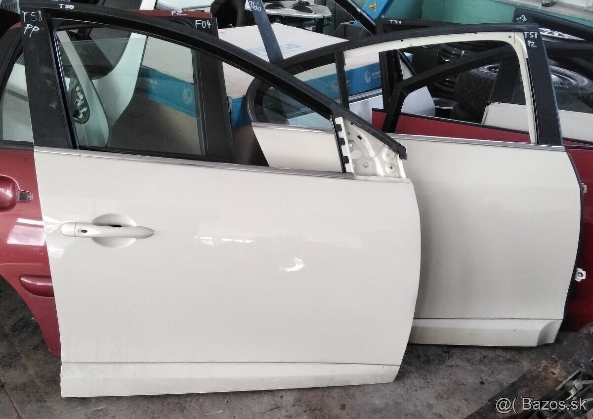 Renault Fluence 1.5 dCi 2012 predám DVERE, MOTOR K9KG8