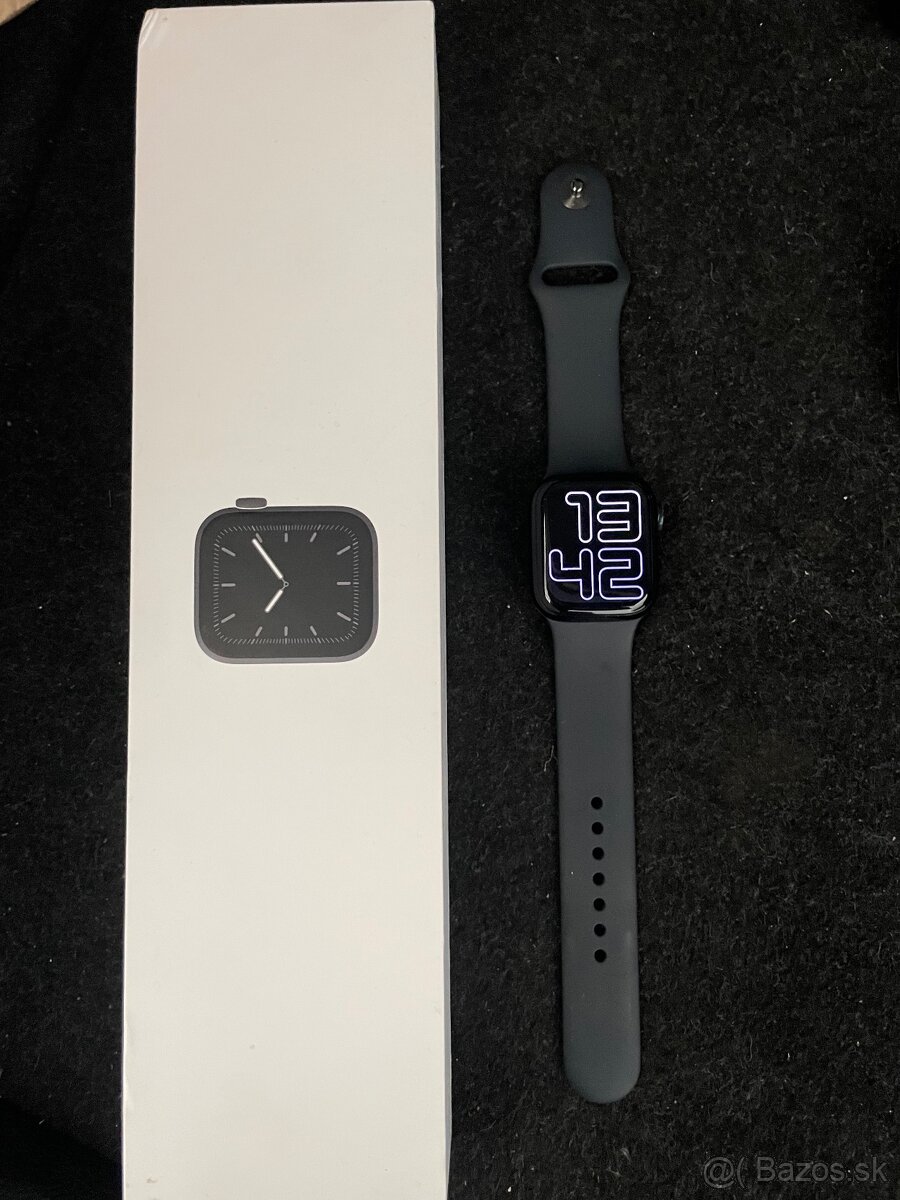 Predám Apple watch 8 41mm 98% bateria