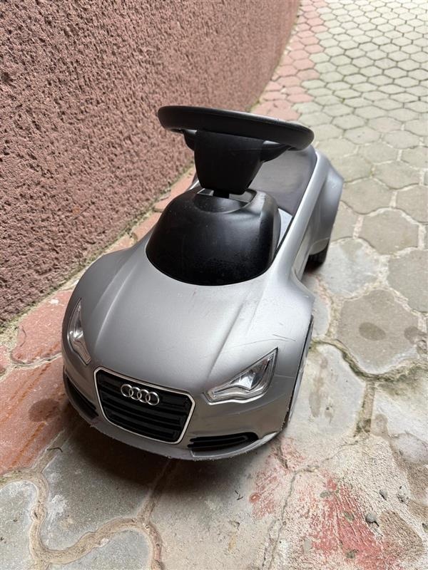 Detské autíčko Audi