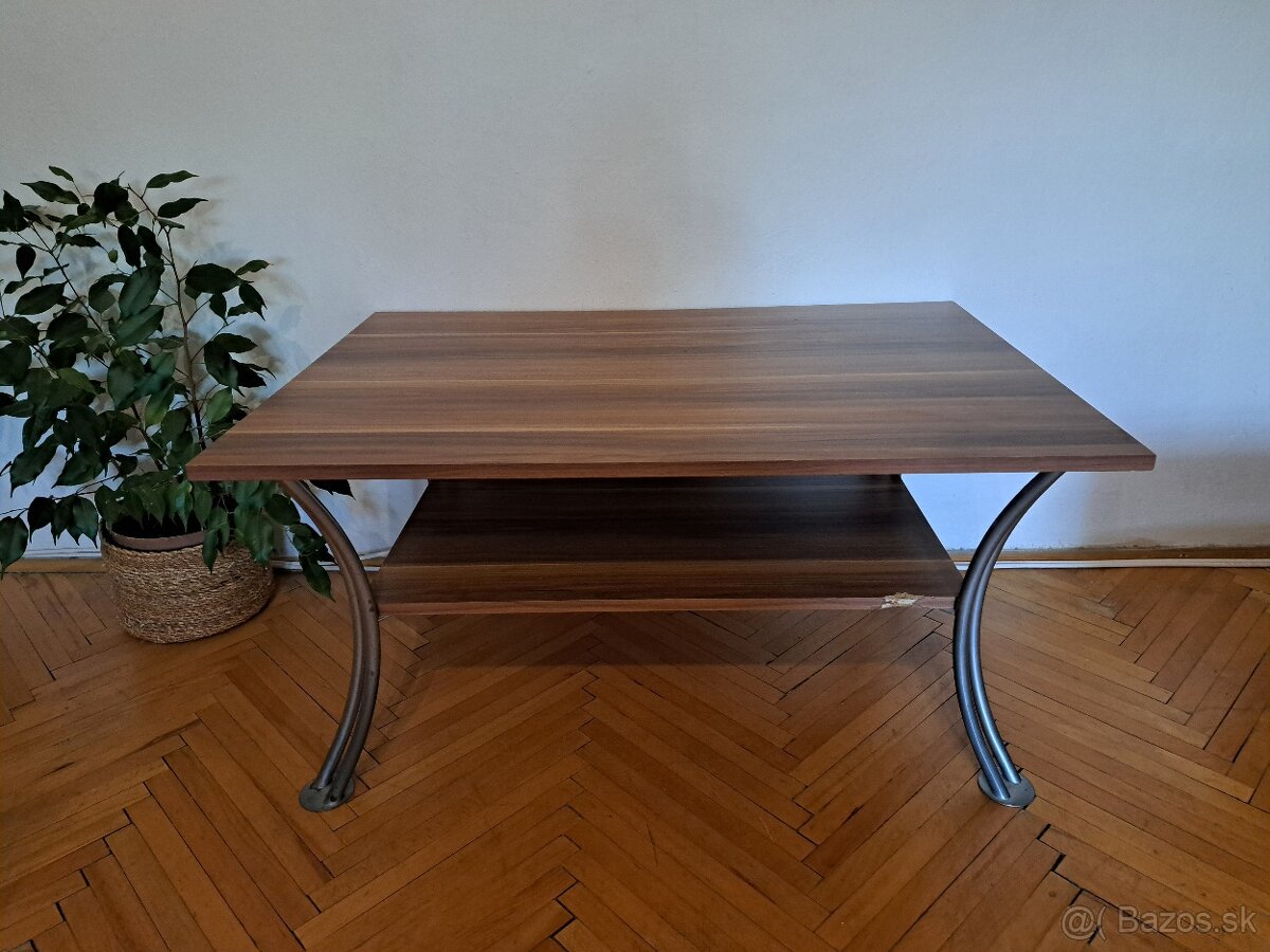 Obývačkový stolík