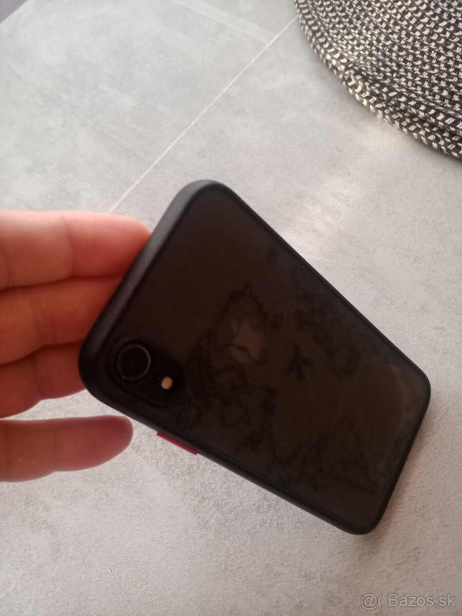 Apple iPhone XR 64GB